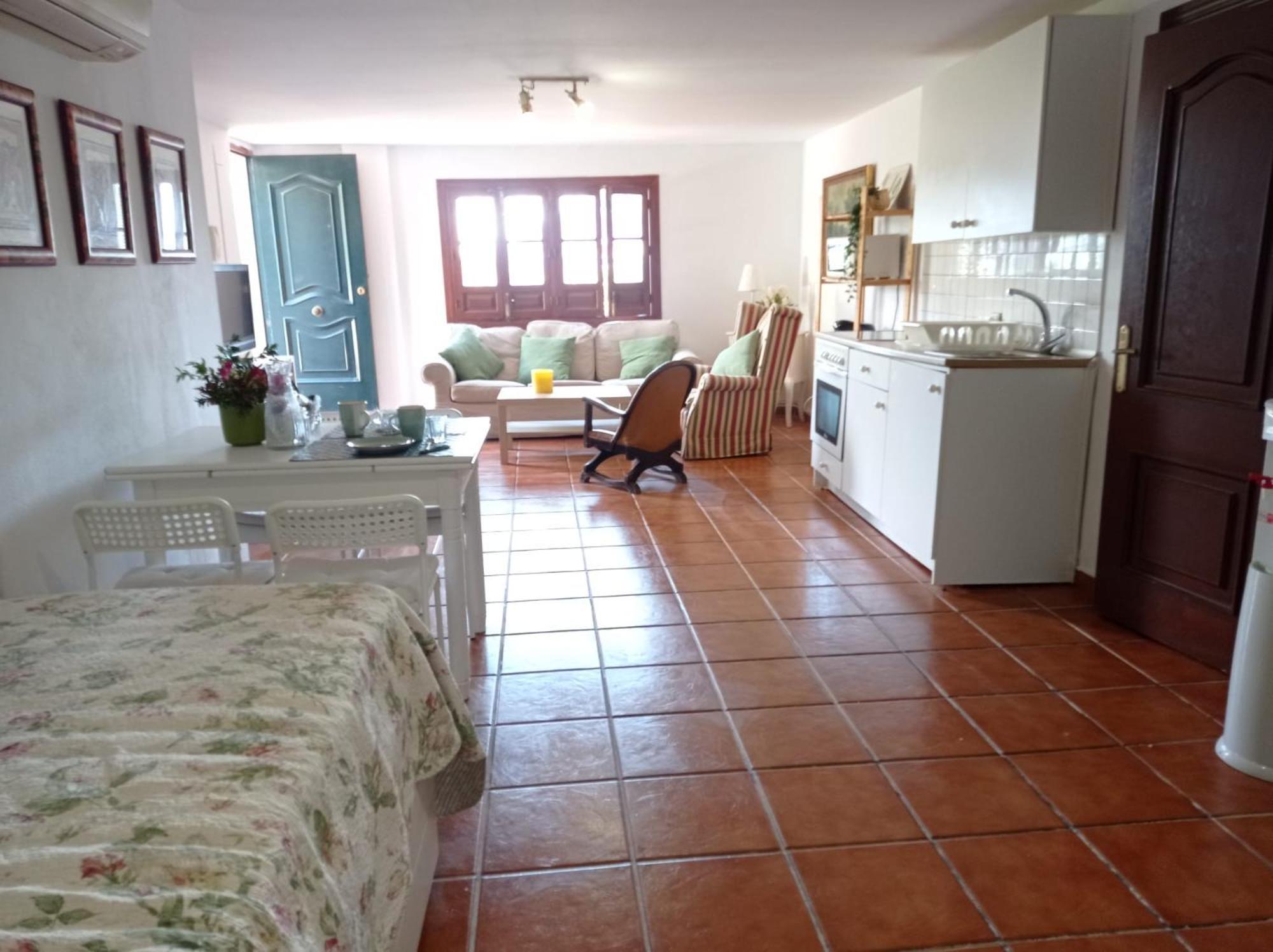 Apartamento-Estudio En Villa Con Piscina マラガ エクステリア 写真