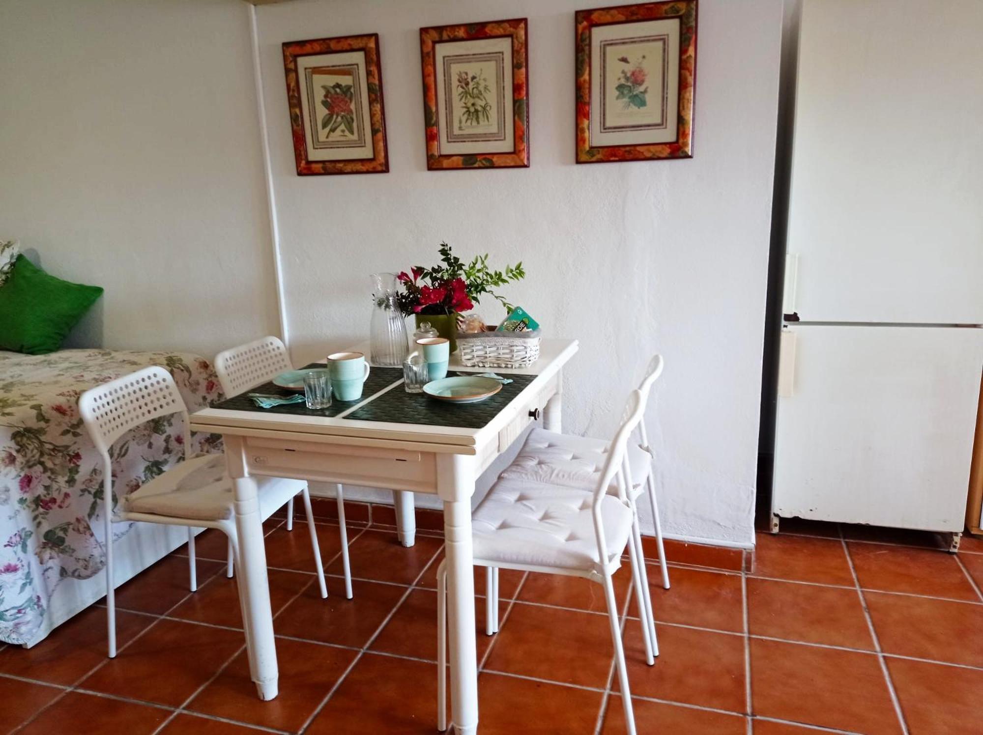 Apartamento-Estudio En Villa Con Piscina マラガ エクステリア 写真