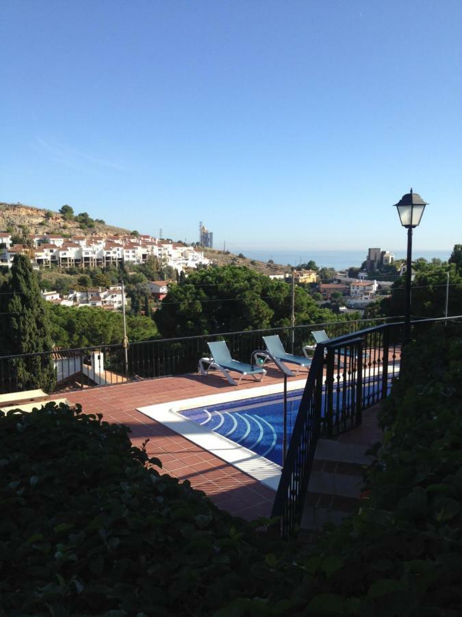 Apartamento-Estudio En Villa Con Piscina マラガ エクステリア 写真